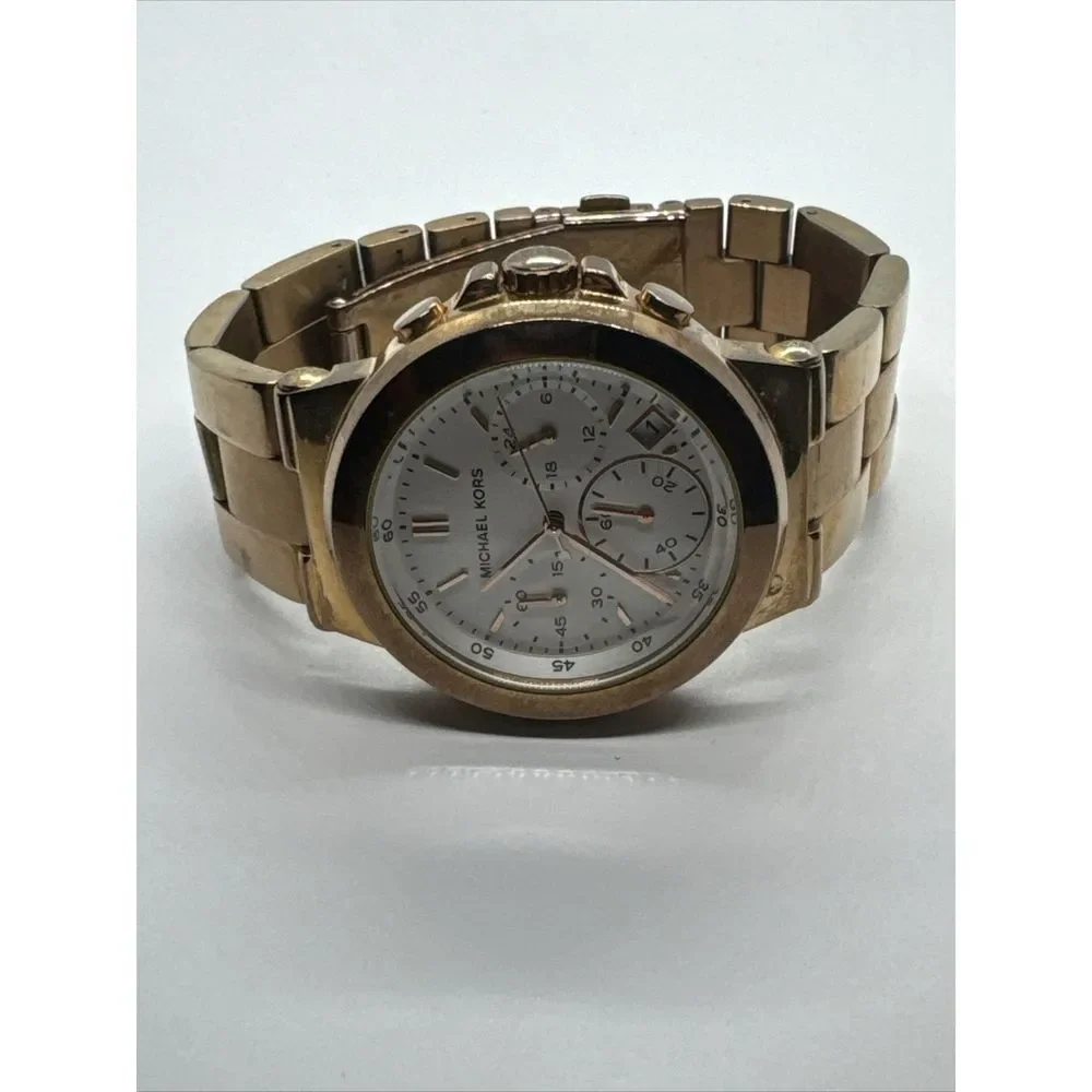Michael Kors Runway MK5223 Women's Rose Gold-Tone Analog White Dial Watch JNA806